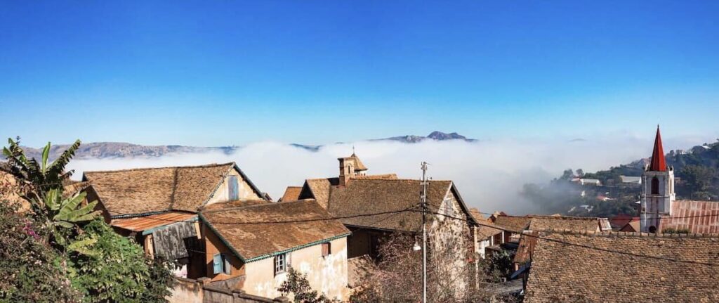 Fianarantsoa sous la brume