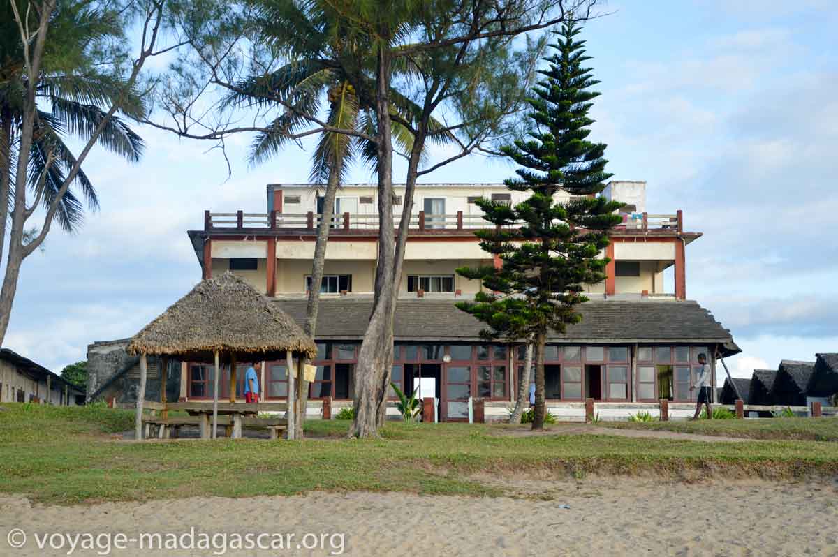 Hotel à Ambila-lemaitso