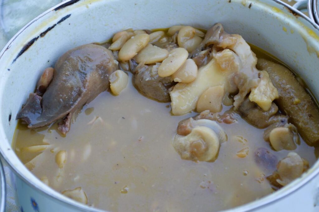 Lasopy tongotr'omby - Soupe aux pieds de bœuf Lasopy tongotr'omby