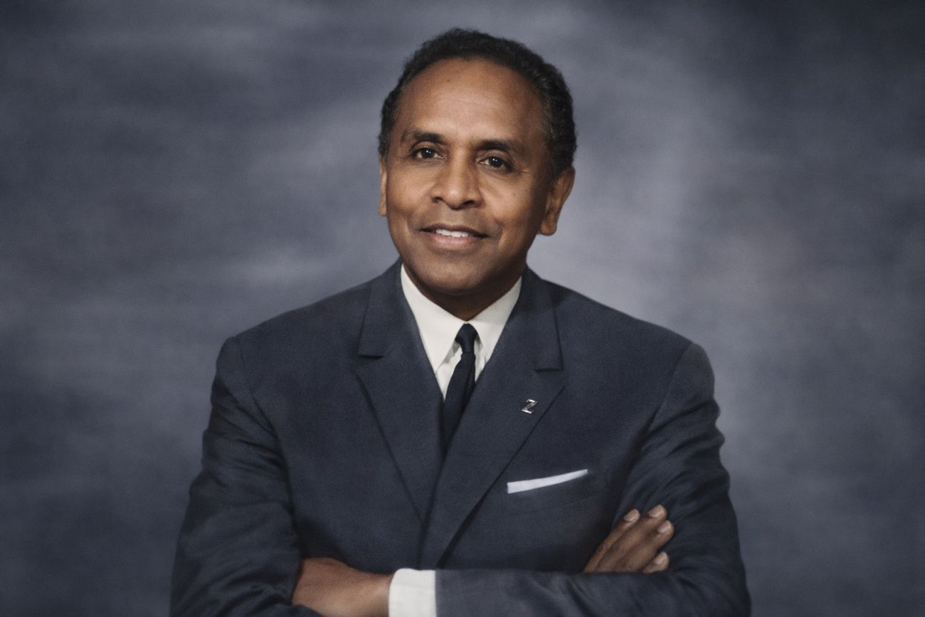 Professeur Albert Rakoto Ratsimamanga