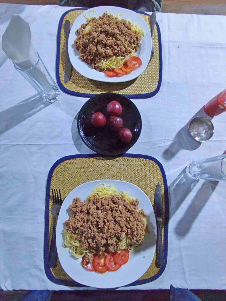 Spaghettis bolognaise fumants a Vohimana