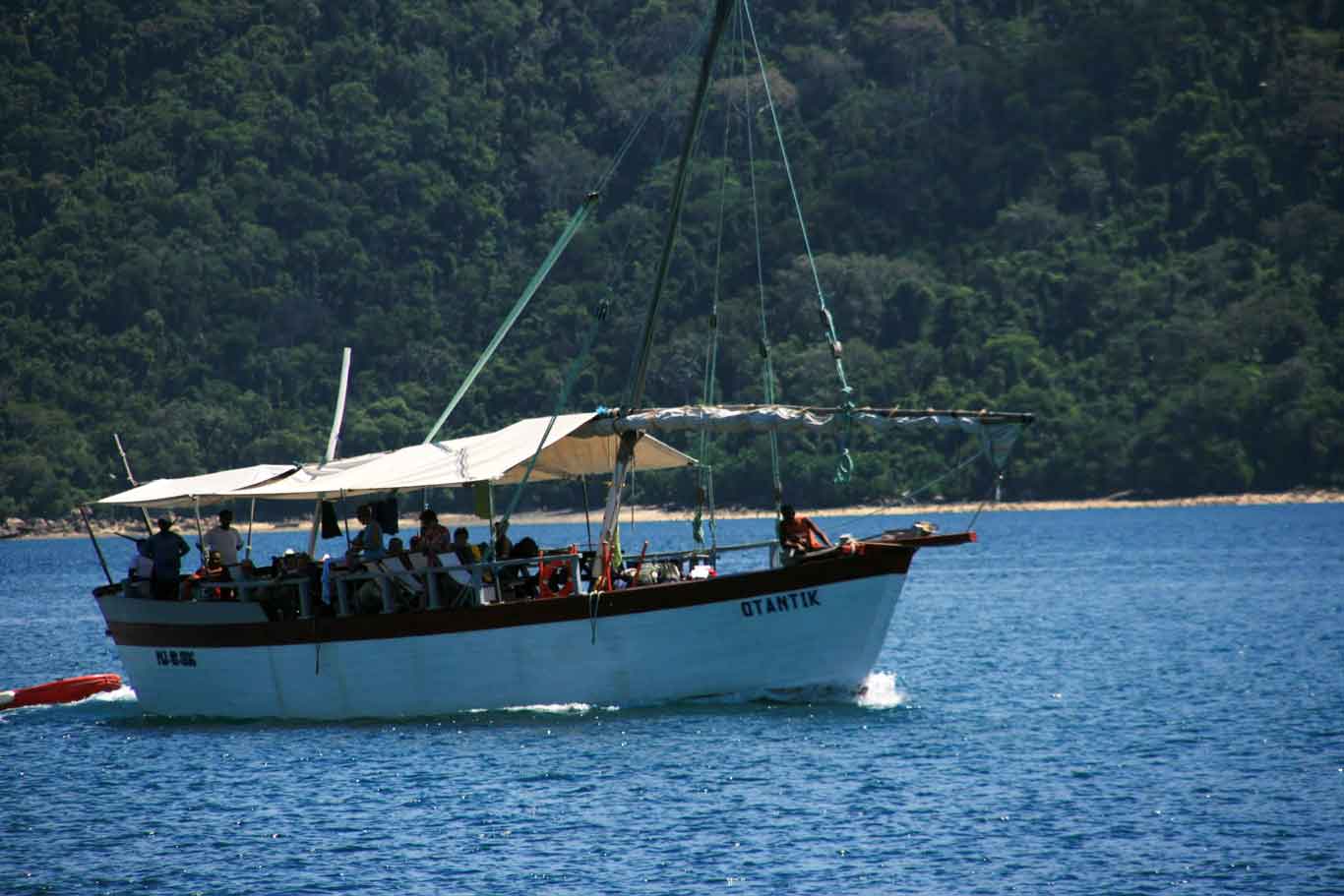 Voyage maritime pour aller à Belo Sur Mer